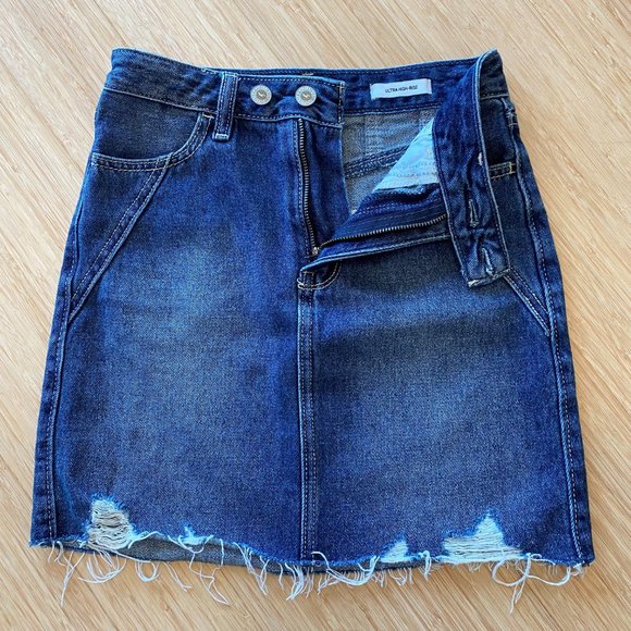 Girl's Hollister Ultra High-Rise Denim Skirt, Size 00 - Picture 3 of 8